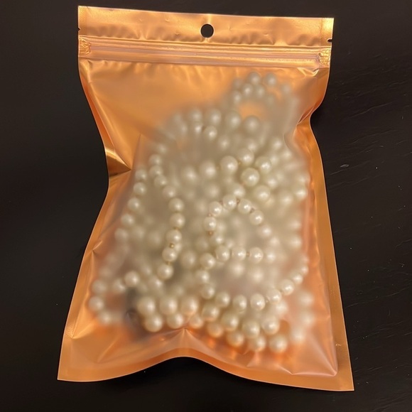 Vintage 7 strand faux pearls Statement Necklace - Picture 5 of 5